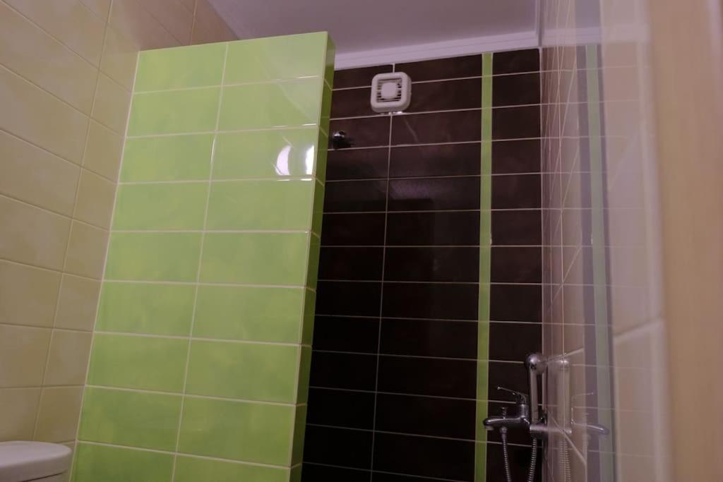 Apartment With Garden In Thessaloniki. מראה חיצוני תמונה