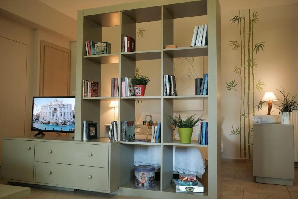 Apartment With Garden In Thessaloniki. מראה חיצוני תמונה